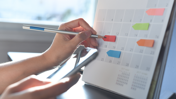 Kalender mit Notizen