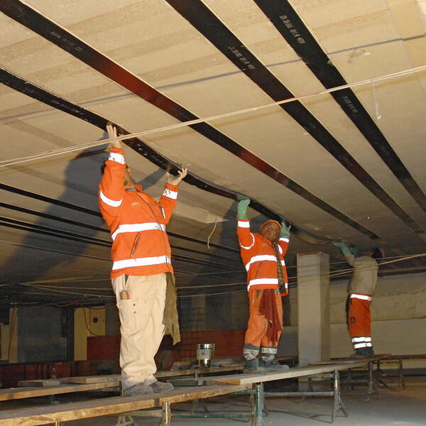 c-laminate_oberflachig_geklebt.jpg